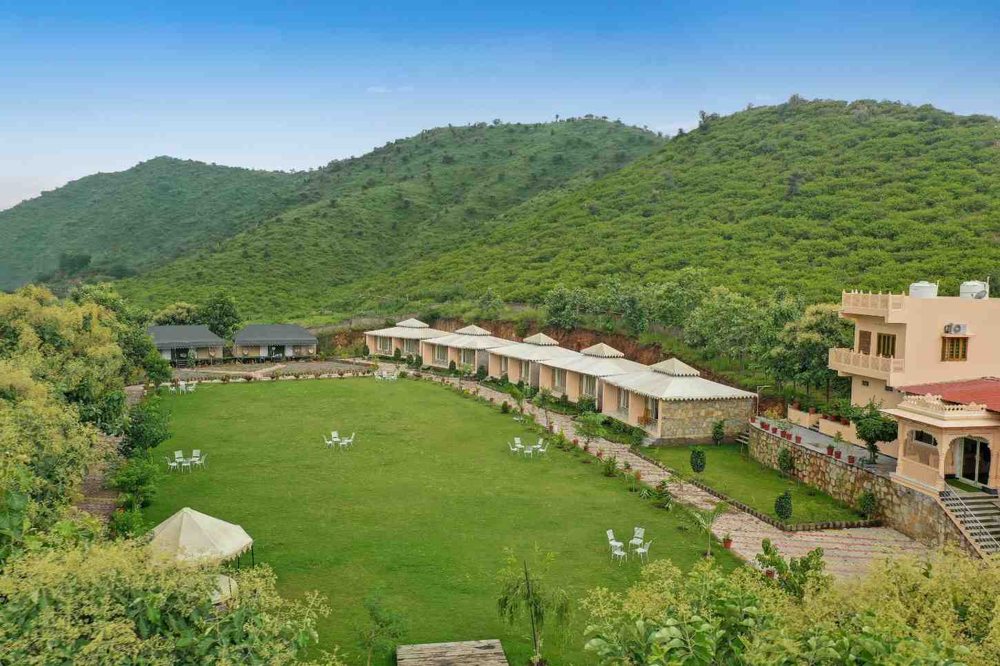 Kavish Holiday Hill Resort n Spa - Udaipur
